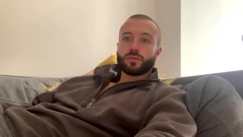 Snapshot of cheekycharliee chatting on September 2025 10:41:01 AM CheekyCharliee online show from September 2025 10:41:01 AM