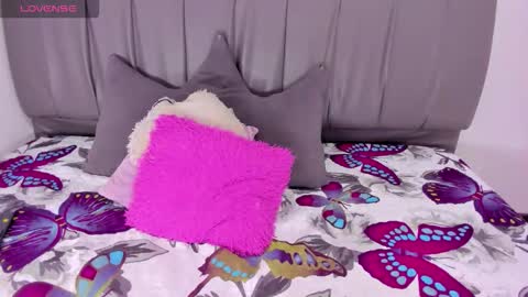 Cherlyn online show from September 2025 03:48:01 PM