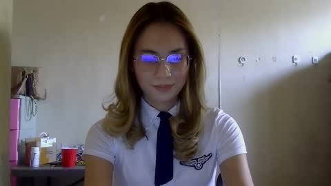 Snapshot of chelly4u69 chatting on September 2025 04:00:01 AM chelly4u69 online show from September 2025 04:00:01 AM