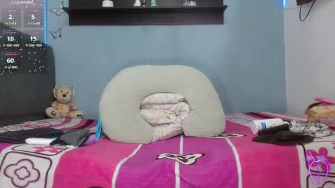 Chelsy  online show from February 2026 06:33:02 PM
