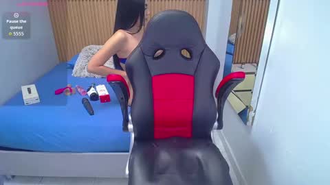 Snapshot of chelsypickman chatting on October 2025 03:35:01 AM C H E L S Y online show from October 2025 03:35:01 AM