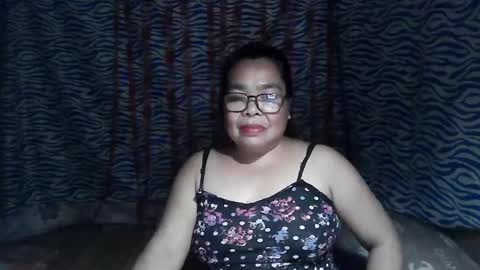 chenita_kits online show from February 2026 12:58:01 PM