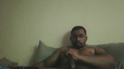 chennaibull1011 online show from April 2026 11:37:01 AM