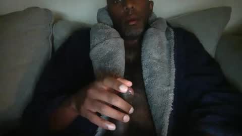 chenthu1979 online show from April 2026 11:40:02 AM