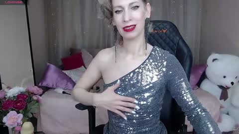 Adriana online show from December 2024 05:20:01 AM