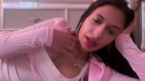 Snapshot of cherliecarmen chatting on January 2025 07:35:01 PM cherliecarmen online show from January 2025 07:35:01 PM