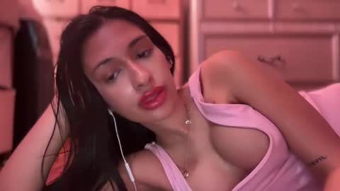 Snapshot of cherliecarmen chatting on March 2025 08:21:01 PM cherliecarmen online show from March 2025 08:21:01 PM