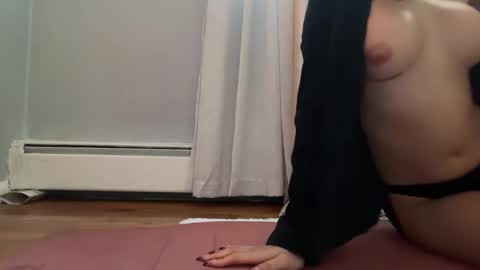 cherliecarmen online show from November 2025 06:48:02 PM