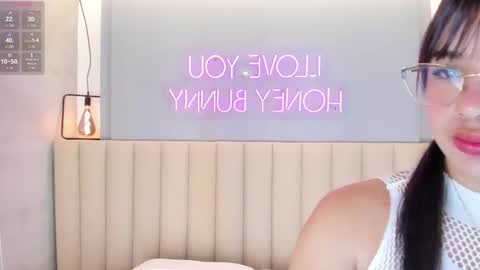 C H E R R Y  online show from January 2026 10:39:01 AM