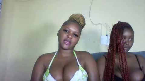 cherry_mufinn online show from January 2026 05:56:01 AM