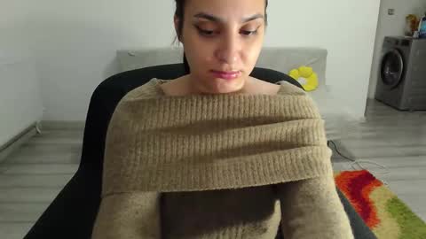 Sherry online show from November 2025 09:14:02 PM