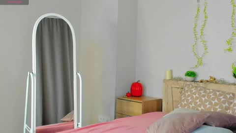 cherry_pr1ce online show from April 2026 12:10:01 AM