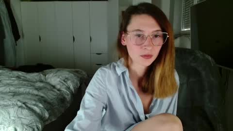 Snapshot of cherryangle chatting on February 2026 02:48:02 PM Leonie online show from February 2026 02:48:02 PM