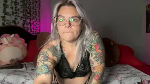 Snapshot of cherryb0mbb0mb chatting on July 2026 04:54:01 AM CherryBombBomb online show from July 2026 04:54:01 AM