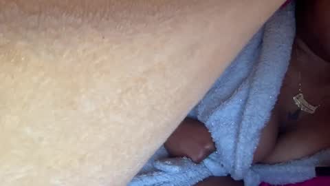 cherryb online show from January 2025 03:31:01 AM