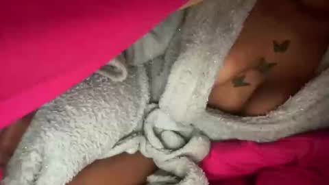 cherryb online show from February 2025 11:30:01 PM