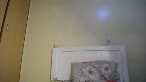 cherrycuddle2 online show from December 2025 01:51:01 PM