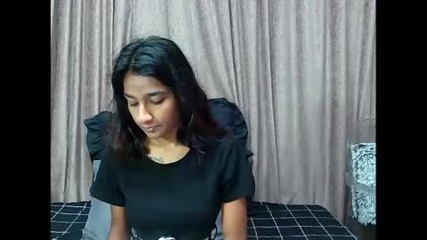leah online show from January 2025 05:32:01 AM
