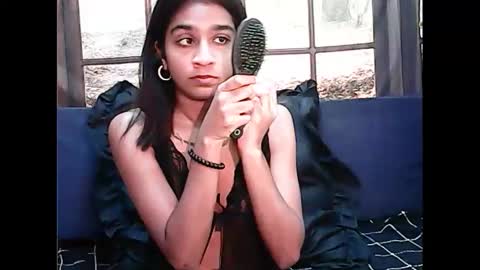 leah online show from February 2025 05:18:02 AM