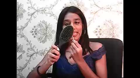 leah online show from February 2025 12:23:02 PM
