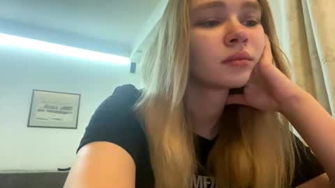 Lei online show from March 2026 05:23:01 AM