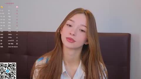 Snapshot of cherrymira chatting on September 2025 05:08:02 AM Loise online show from September 2025 05:08:02 AM