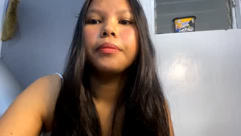 Snapshot of cherrynovax chatting on June 2026 02:36:01 AM Bella online show from June 2026 02:36:01 AM