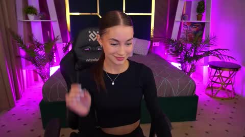 cherryylulu online show from September 2025 07:12:01 AM