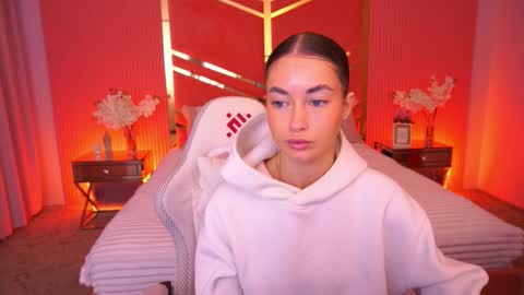 cherryylulu online show from October 2025 07:31:02 AM