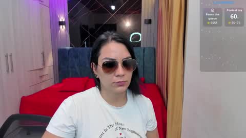Snapshot of chery_hott chatting on September 2025 11:11:01 AM Cherry Kathalina online show from September 2025 11:11:01 AM