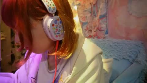 Janett online show from April 2026 07:07:02 PM