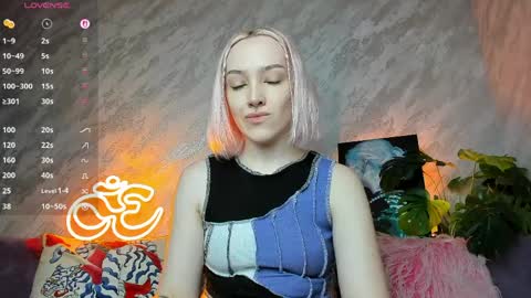 Cheryl online show from April 2026 09:23:01 PM