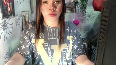 chescahotxxxl online show from February 2025 05:37:01 AM