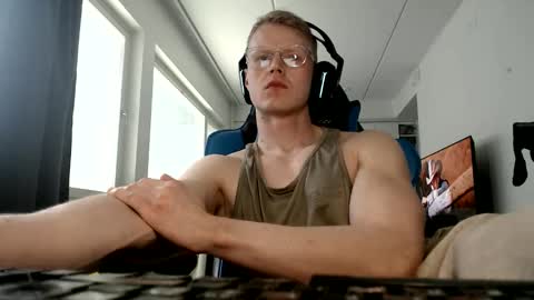 chestbrahhhhhh online show from May 2026 02:45:02 PM