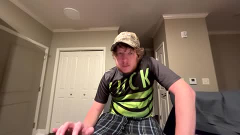 chevycamaro1978 online show from December 2024 05:23:01 AM