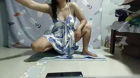 chewyberries online show from April 2026 01:16:01 AM