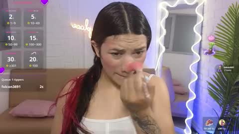 Snapshot of chiara_tay chatting on September 2025 11:34:02 AM Chiara online show from September 2025 11:34:02 AM