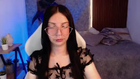 Chiara online show from March 2025 07:59:02 PM