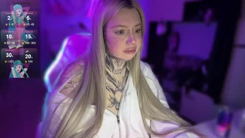 Chi online show from April 2026 08:10:01 PM