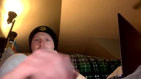 chillgi97 online show from December 2024 11:21:01 PM