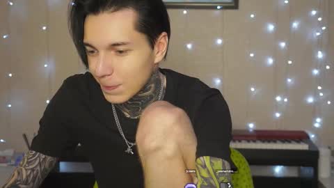 Snapshot of chillguy2k chatting on December 2024 02:24:01 AM Rick online show from December 2024 02:24:01 AM