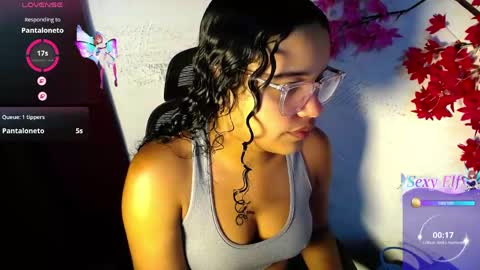 Snapshot of chleo_rosse chatting on June 2026 03:28:02 PM chleo_rosse online show from June 2026 03:28:02 PM