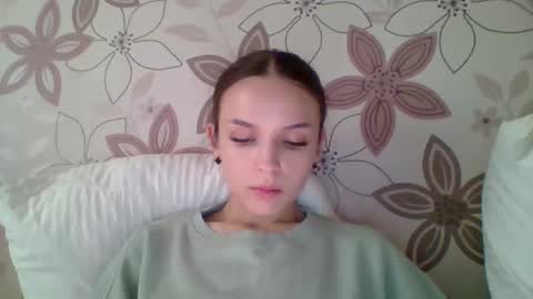 chloe45673 online show from June 2026 12:40:02 PM
