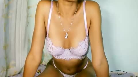 chloe9794 online show from March 2026 01:20:01 AM