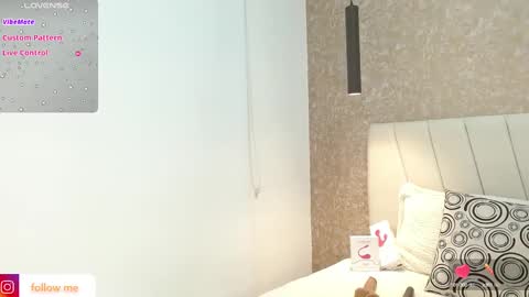 Abby 19 years online show from February 2025 11:45:01 PM