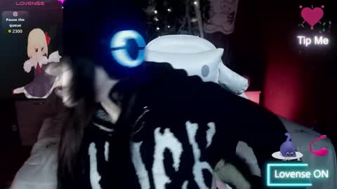 Snapshot of chloe_crystall_killer chatting on October 2025 12:26:01 AM chloe_crystall_killer online show from October 2025 12:26:01 AM