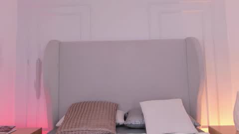 Chloe online show from October 2025 11:55:01 AM