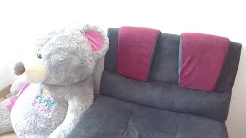 chloe_dolce online show from September 2025 02:53:02 PM