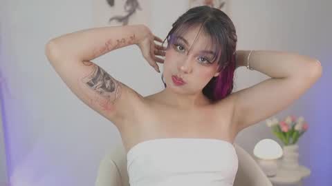 Snapshot of chloe_evans12 chatting on May 2026 03:48:02 AM Chloe online show from May 2026 03:48:02 AM