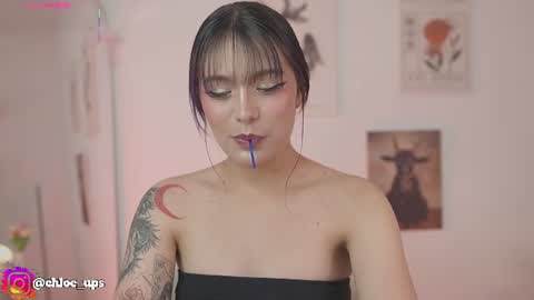 Chloe  online show from June 2026 06:29:01 AM